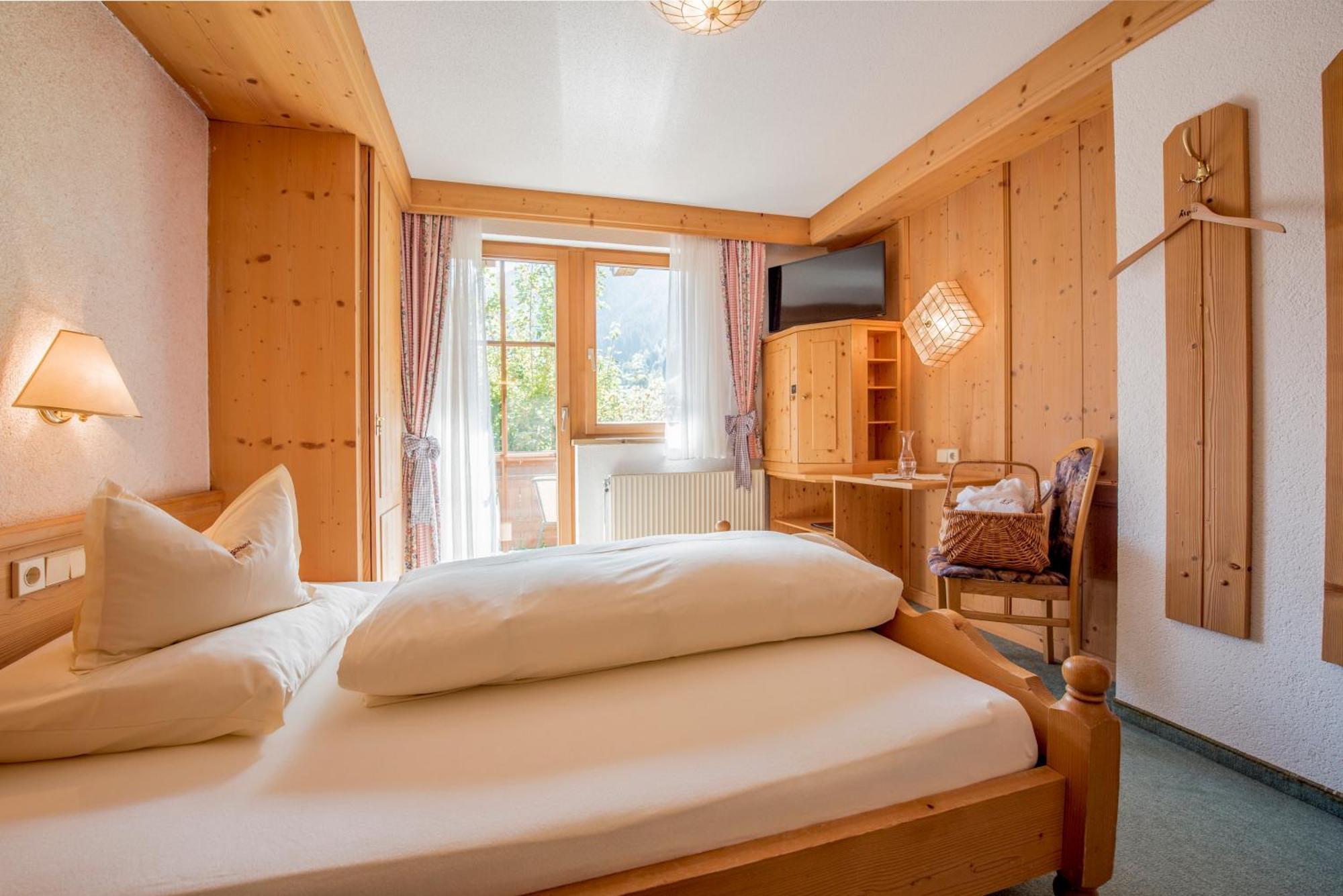 Landhotel Aelpili Gaschurn Exteriör bild