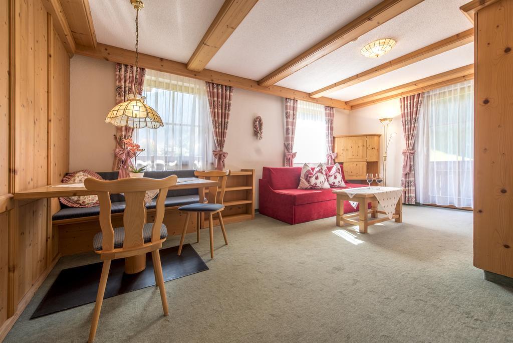 Landhotel Aelpili Gaschurn Exteriör bild