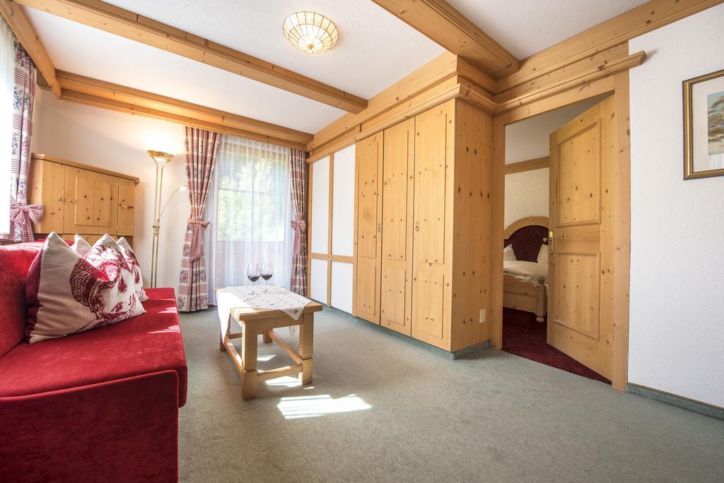 Landhotel Aelpili Gaschurn Exteriör bild